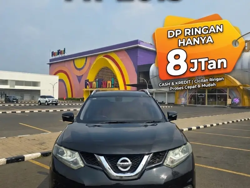 Nissan X-Trail 2.5  2015